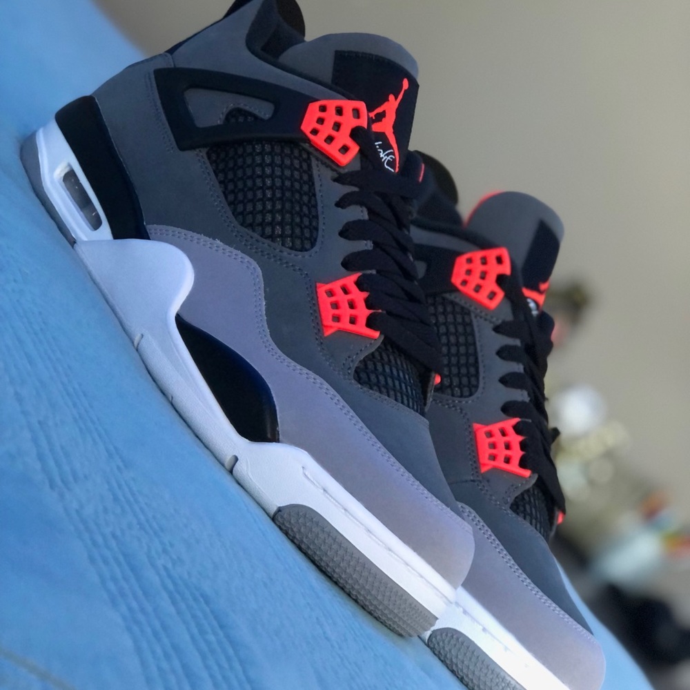 Jordan 4 infrared